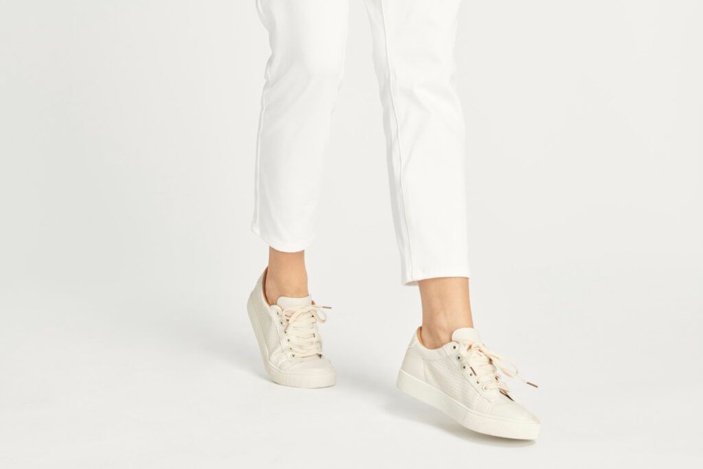pantofi-casual-dama-albi-1